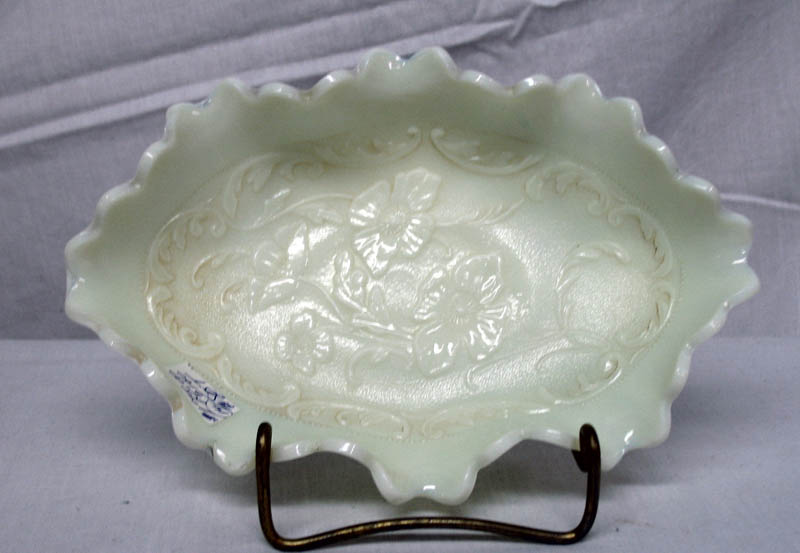 milk_glass_07